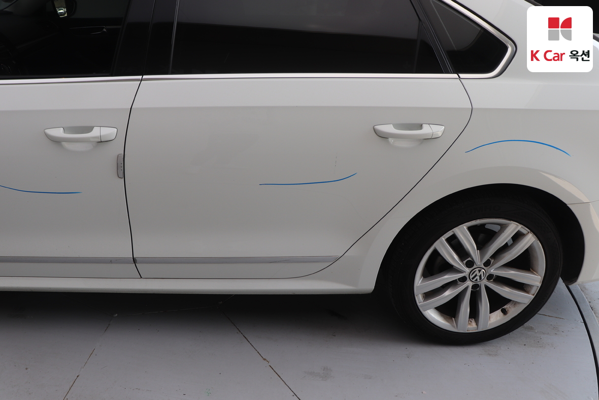 VOLKSWAGEN 파사트 2018 - 이미지 39