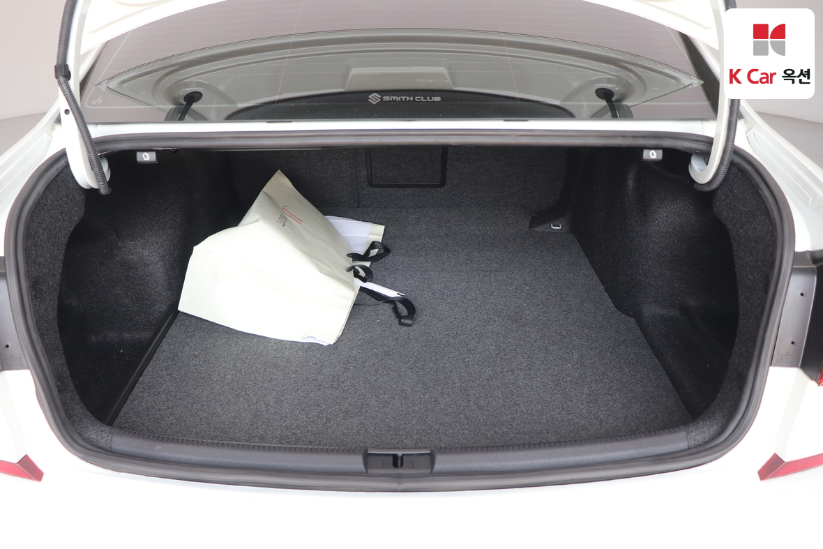 VOLKSWAGEN 파사트 2018 - 이미지 26