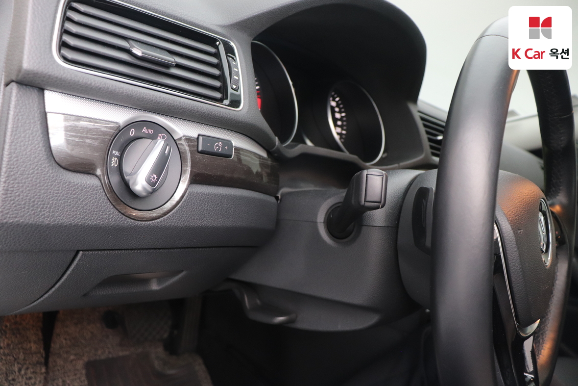 VOLKSWAGEN 파사트 2018 - 이미지 9