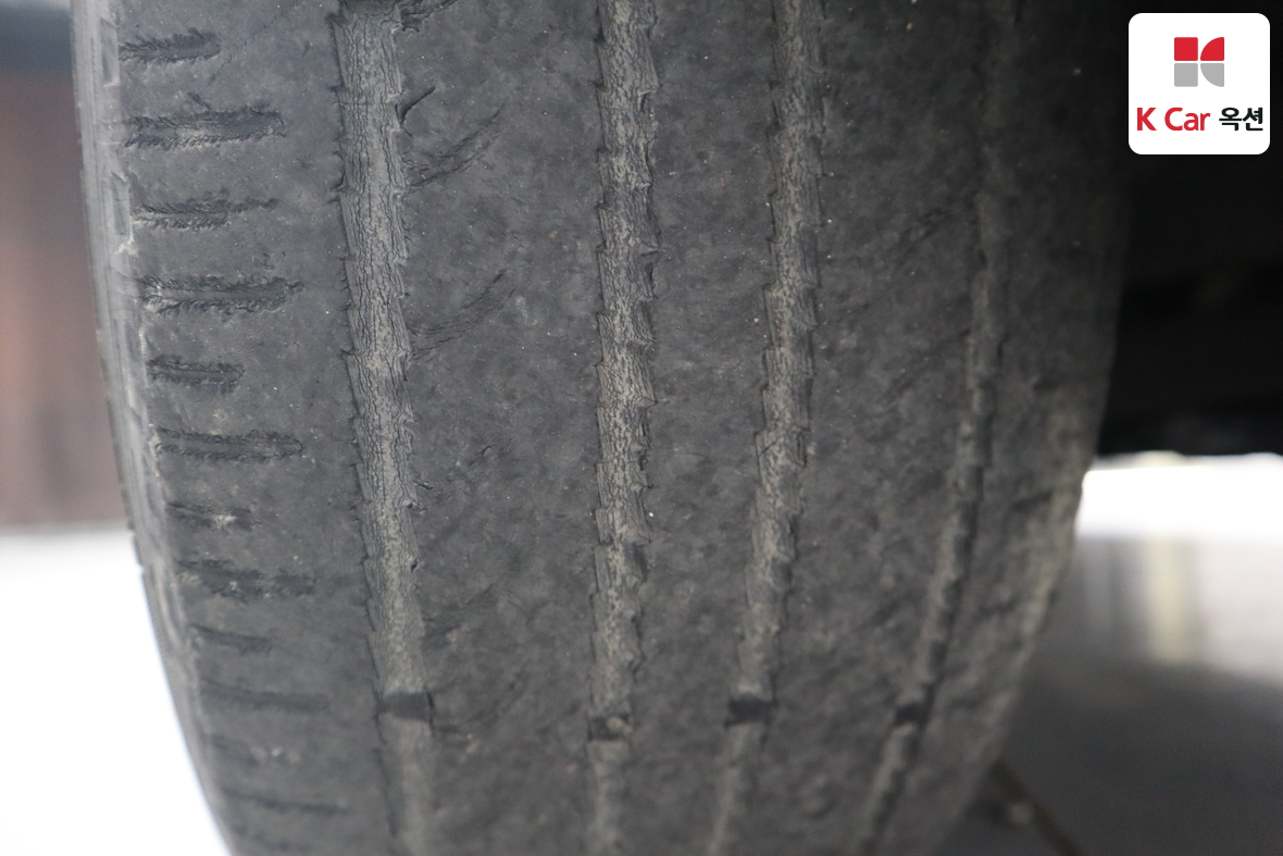 Hyundai Santa Fe 2008 - Image 38