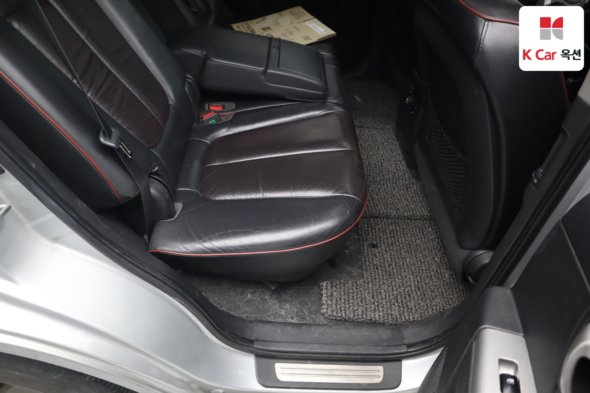 Hyundai Santa Fe 2008 - Image 33