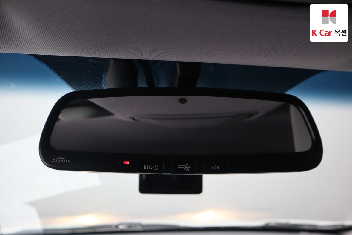 Hyundai Sonata 2013 - Image 12