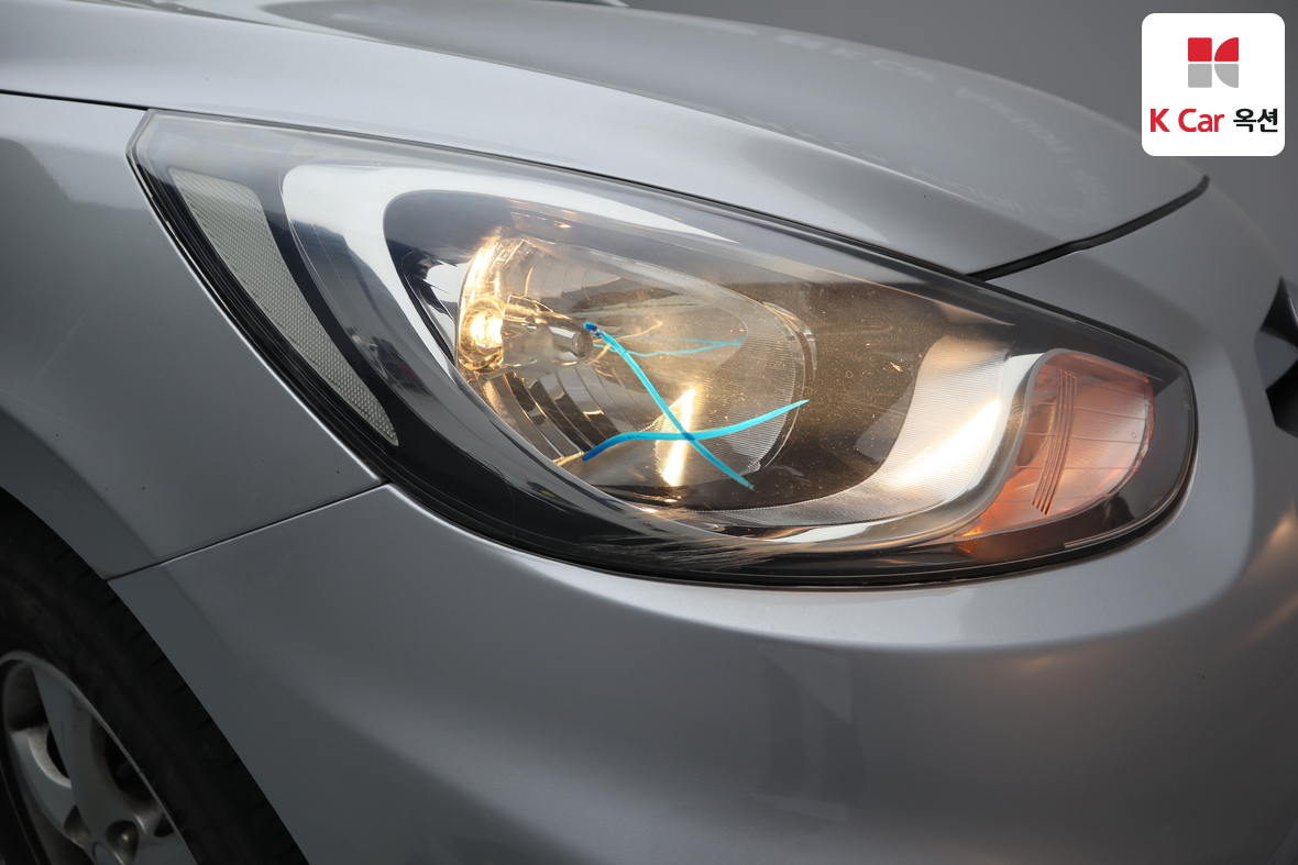 Hyundai Accent 2014 - Image 37