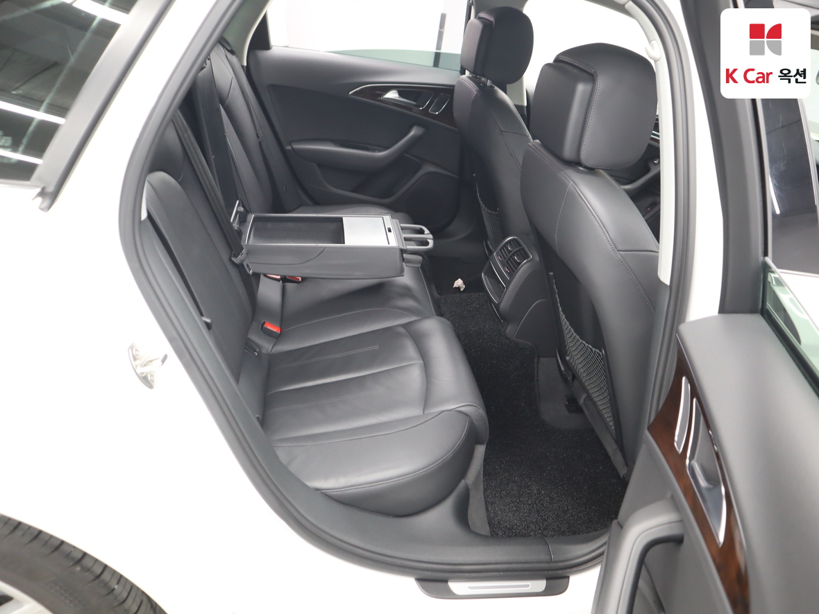 Audi A6 - 30
