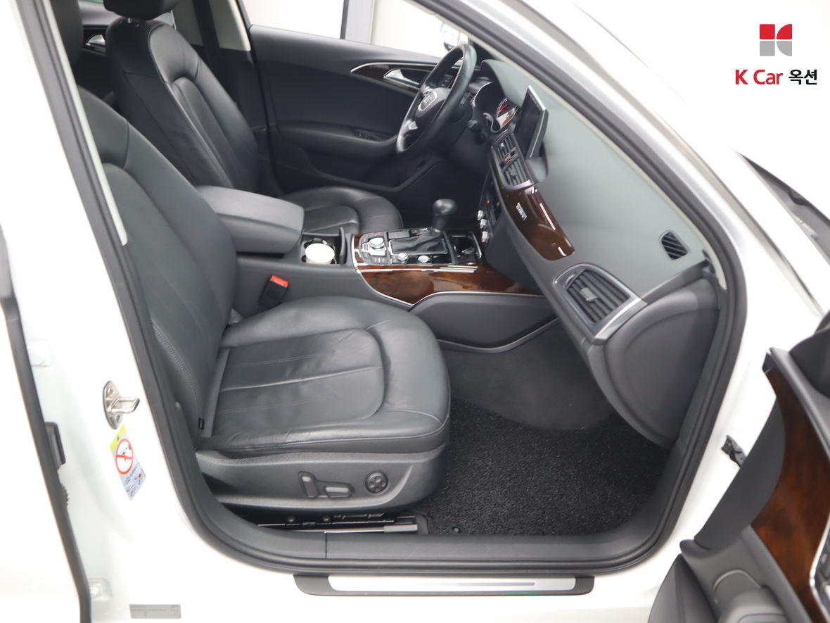 Audi A6 - 32