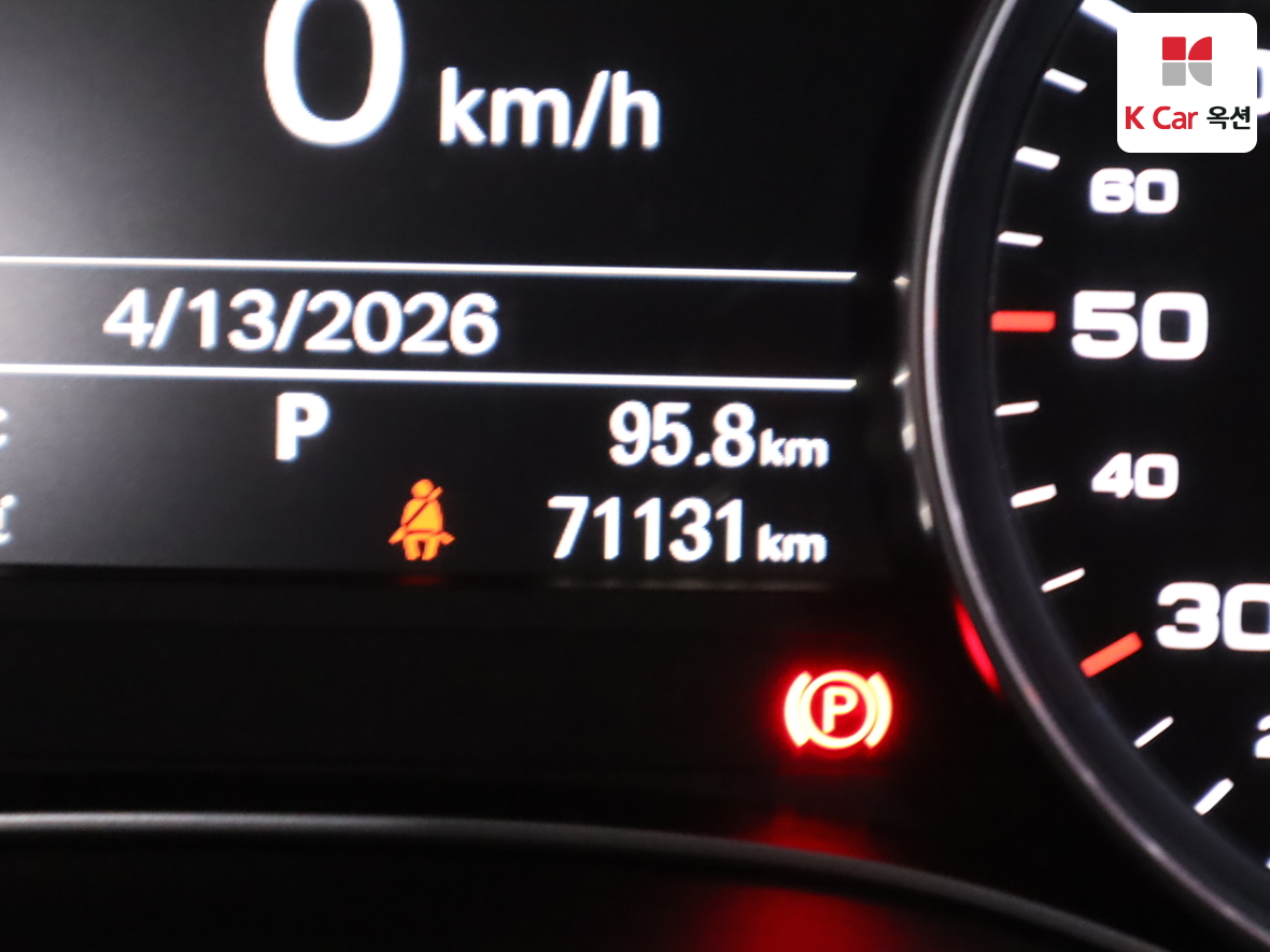 Audi A6 - 4