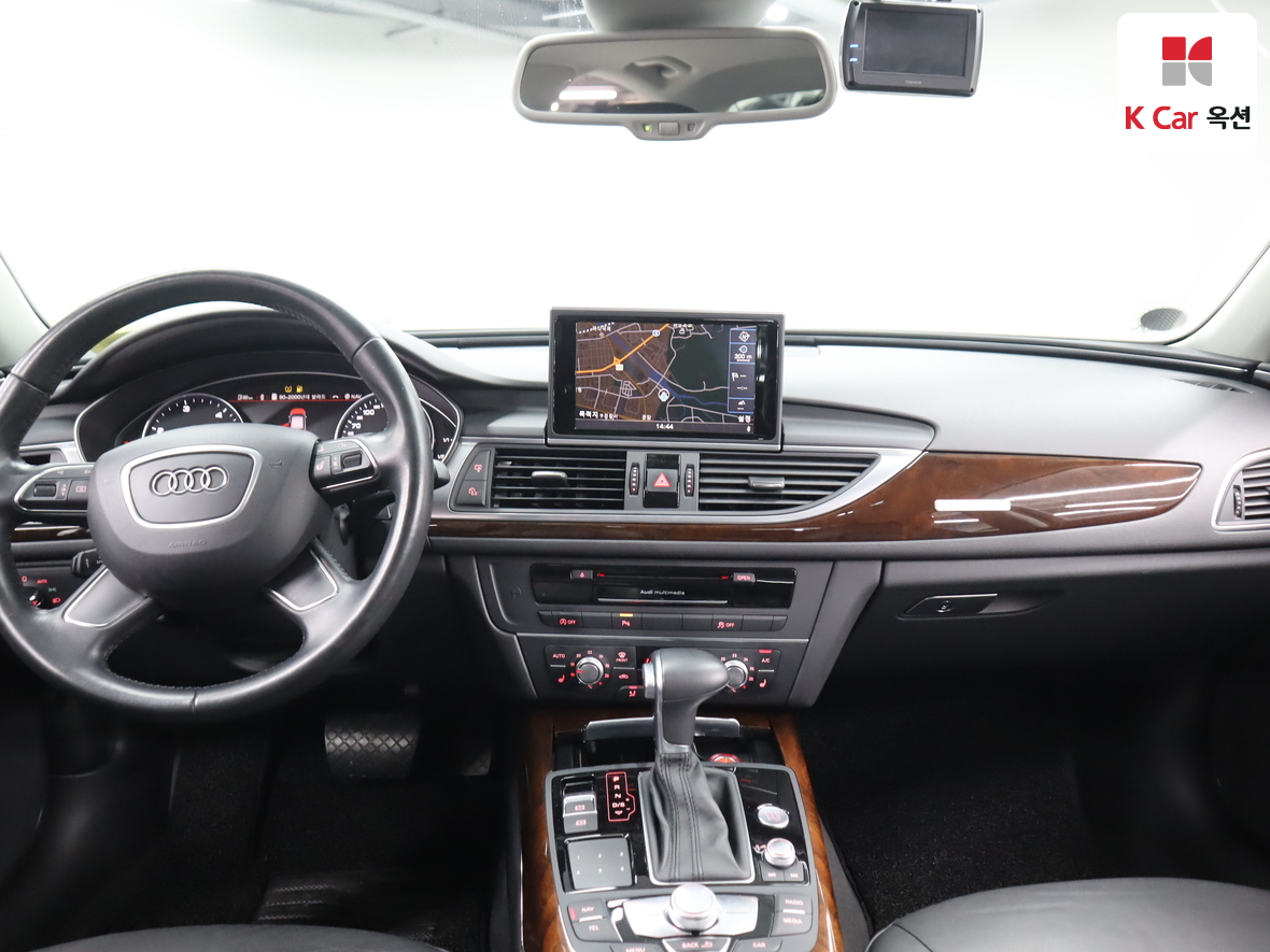 Audi A6 - 3