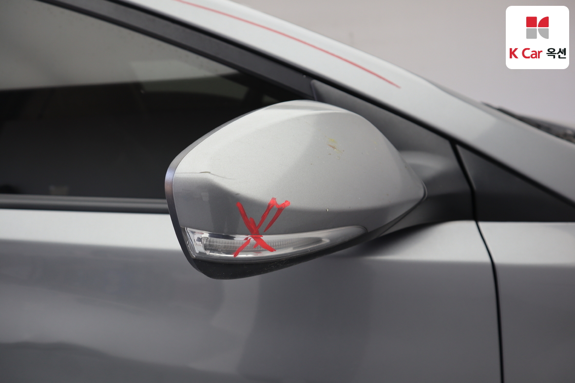 هيونداي إلانترا 2014 - صورة 43