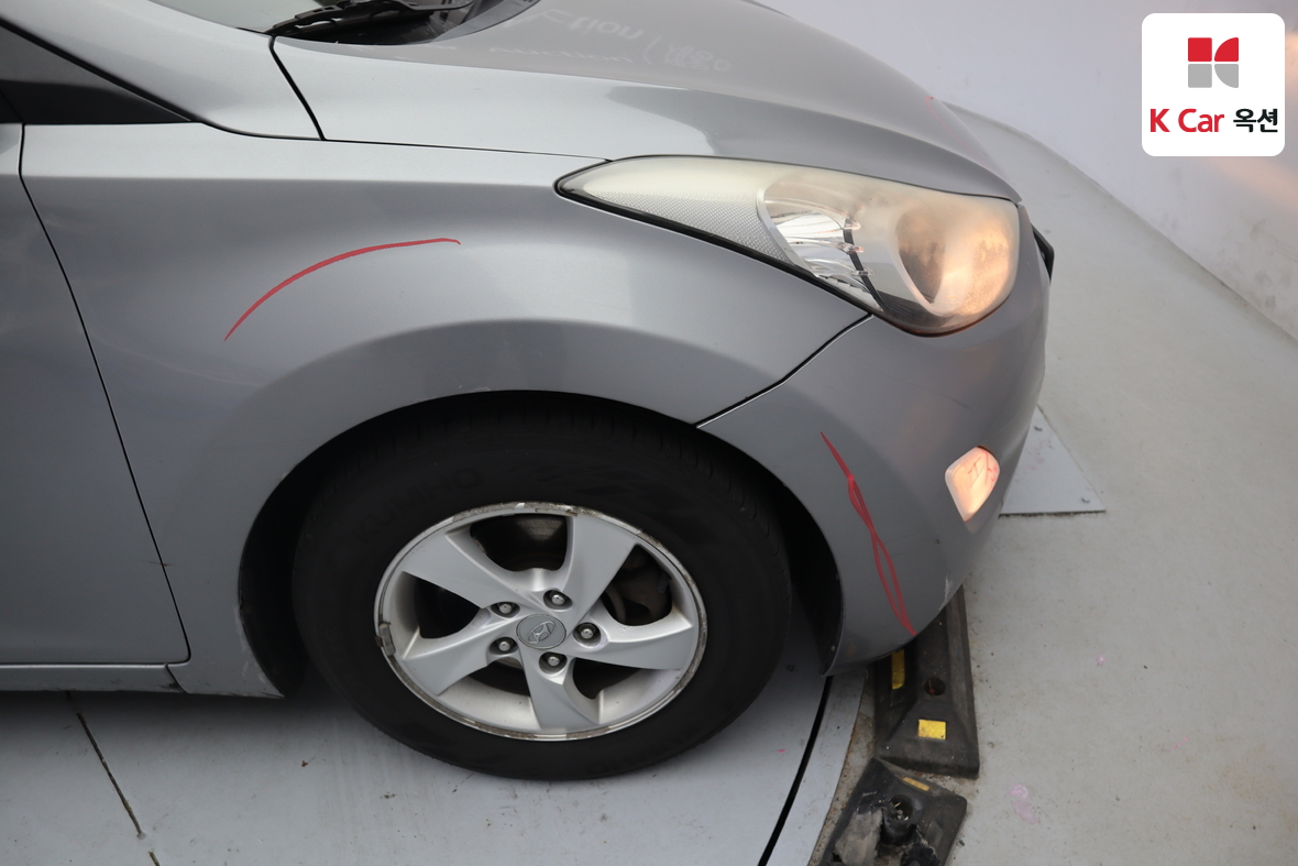 هيونداي إلانترا 2014 - صورة 45