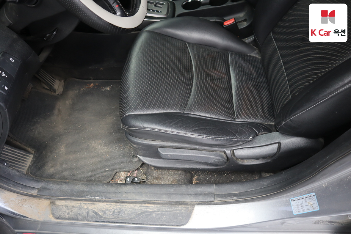 هيونداي إلانترا 2014 - صورة 18