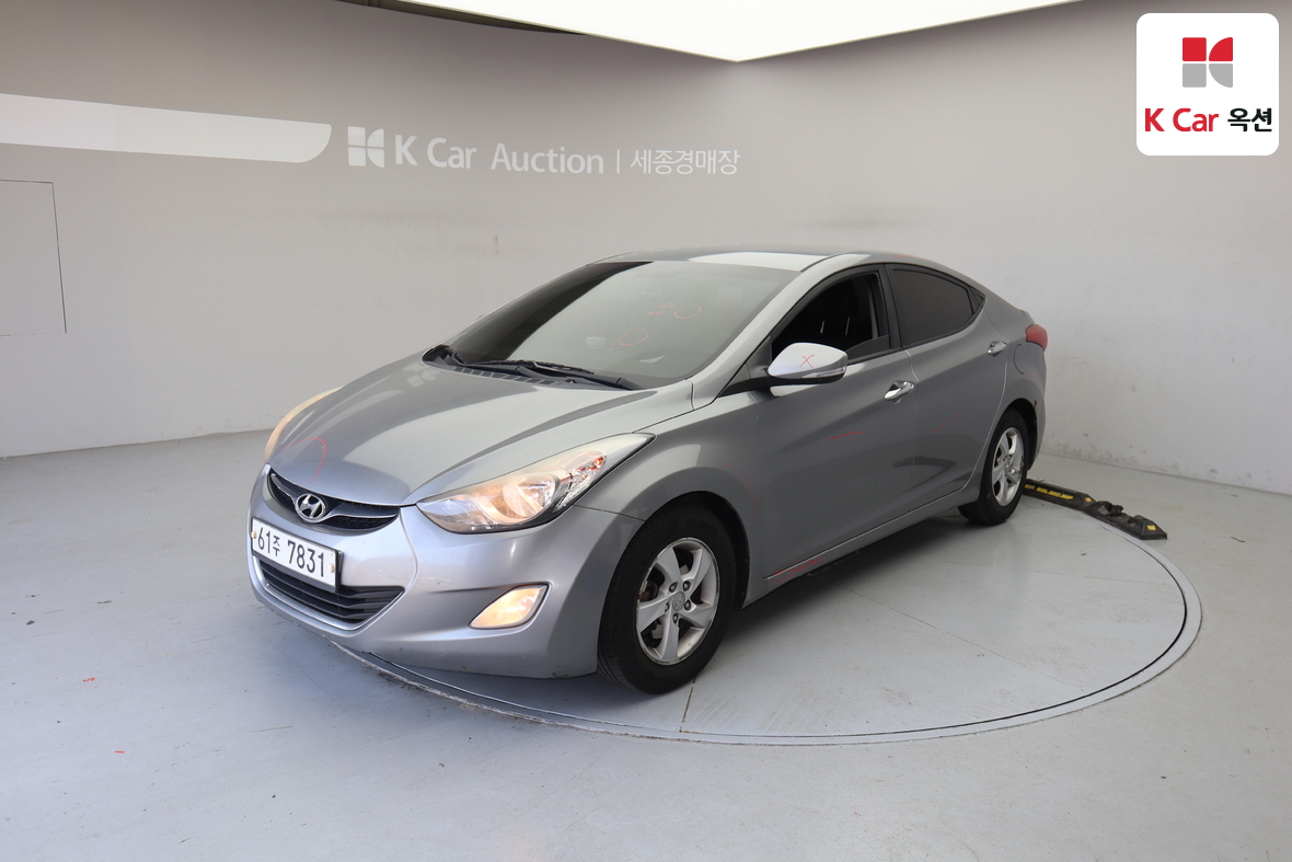 هيونداي إلانترا 2014 - صورة 1