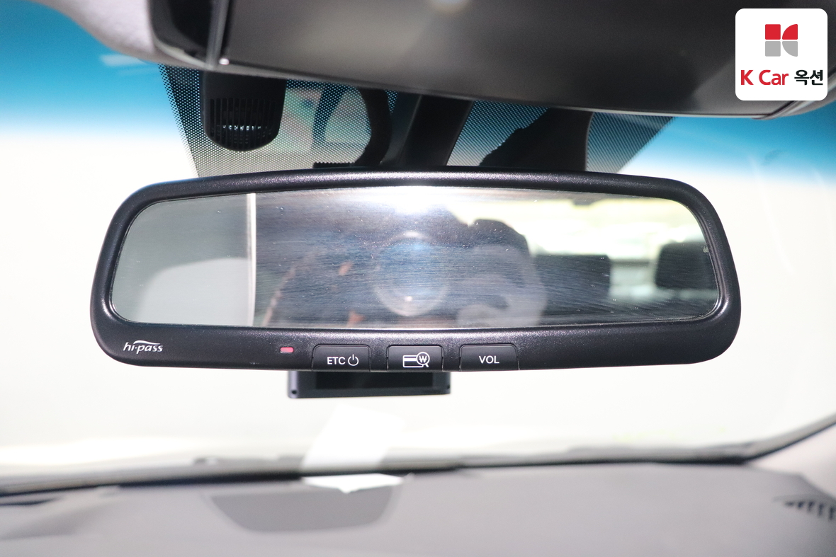 هيونداي أسلان 2015 - صورة 12