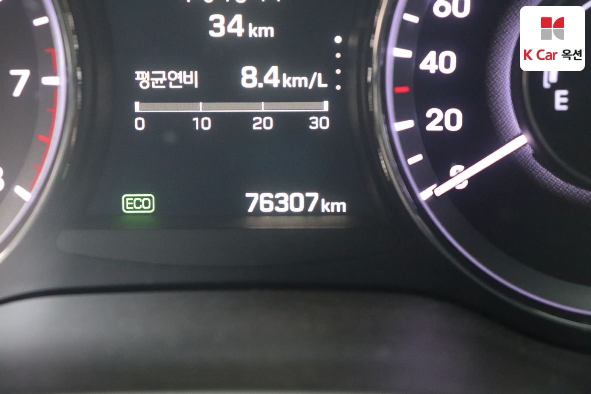 هيونداي أسلان 2015 - صورة 4