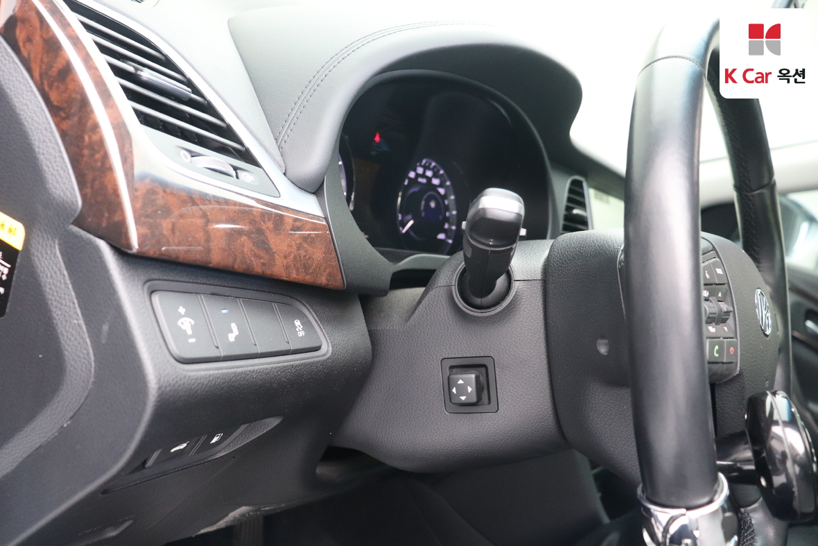 هيونداي أسلان 2015 - صورة 9