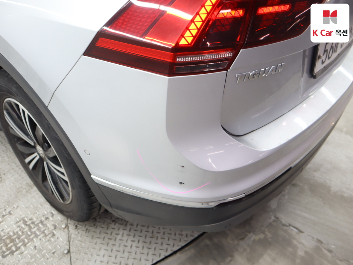 Volkswagen Tiguan - 41