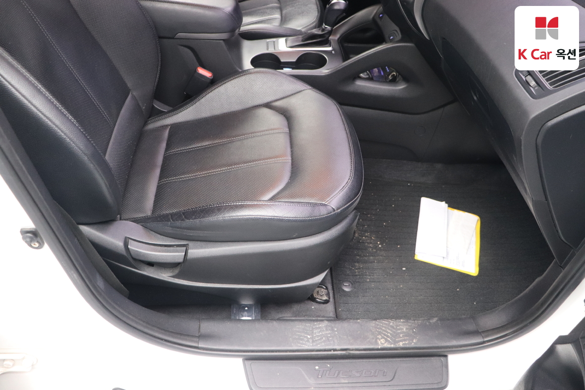 هيونداي توسان 2015 - صورة 28