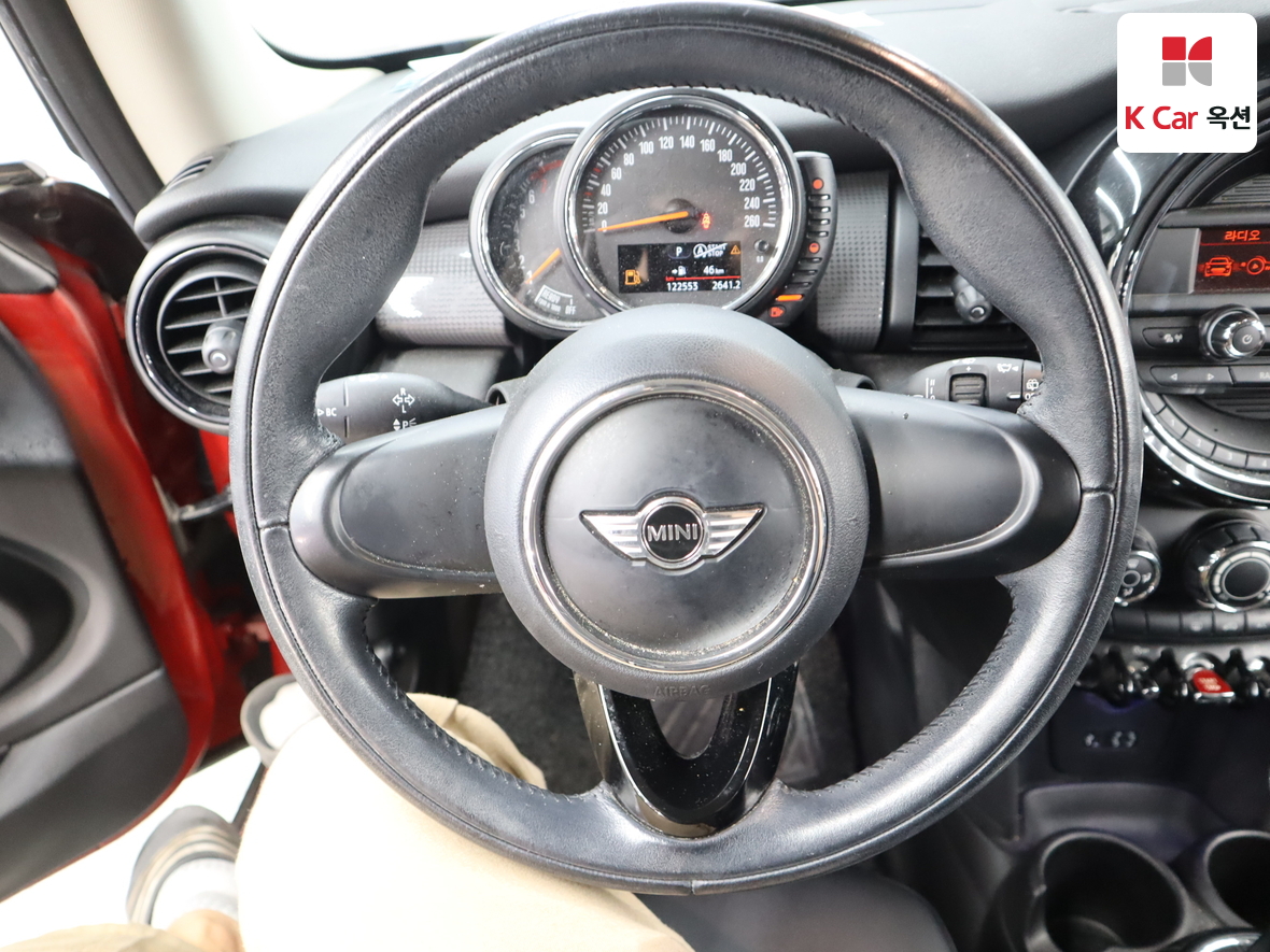 BMW MINI - 10