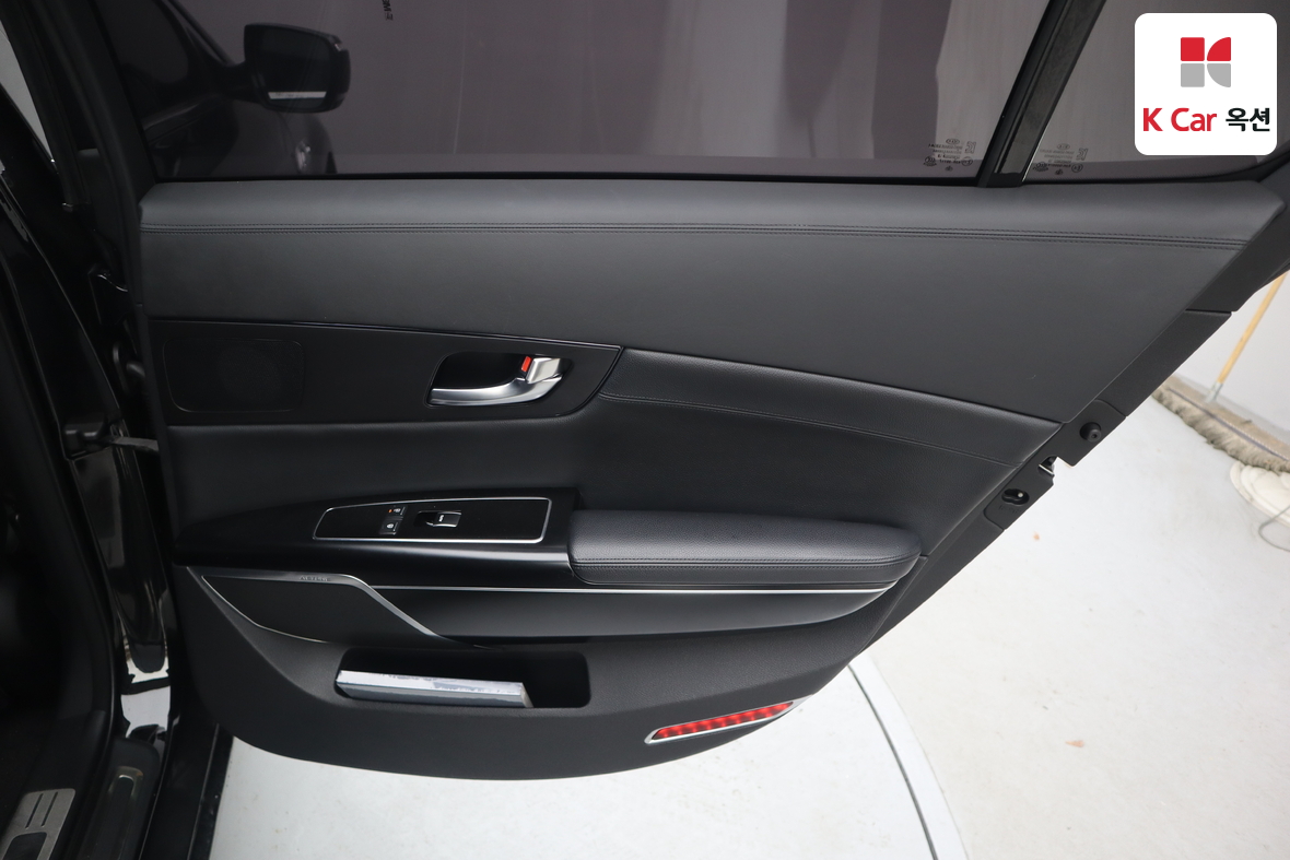 كيا K9 2013 - صورة 27