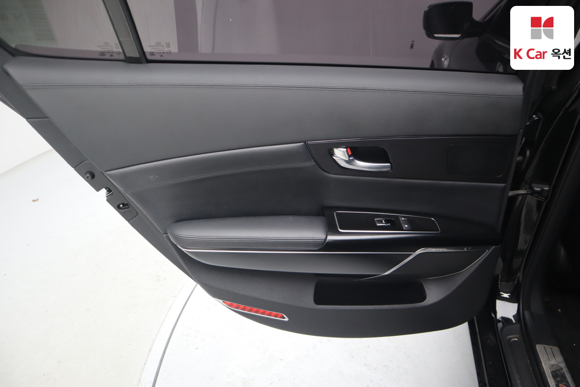 كيا K9 2013 - صورة 22