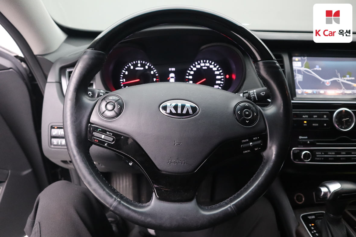 كيا K9 2013 - صورة 10