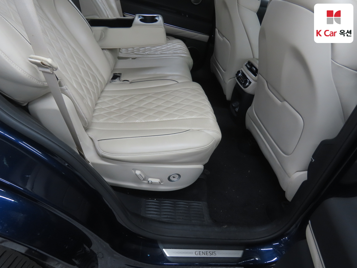 جينيسيس GV80 2022 - صورة 32