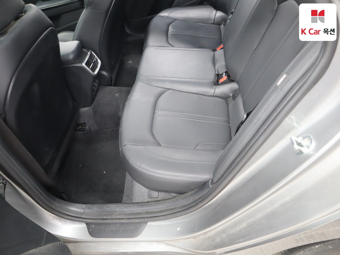 Kia K5 2021 - Image 24