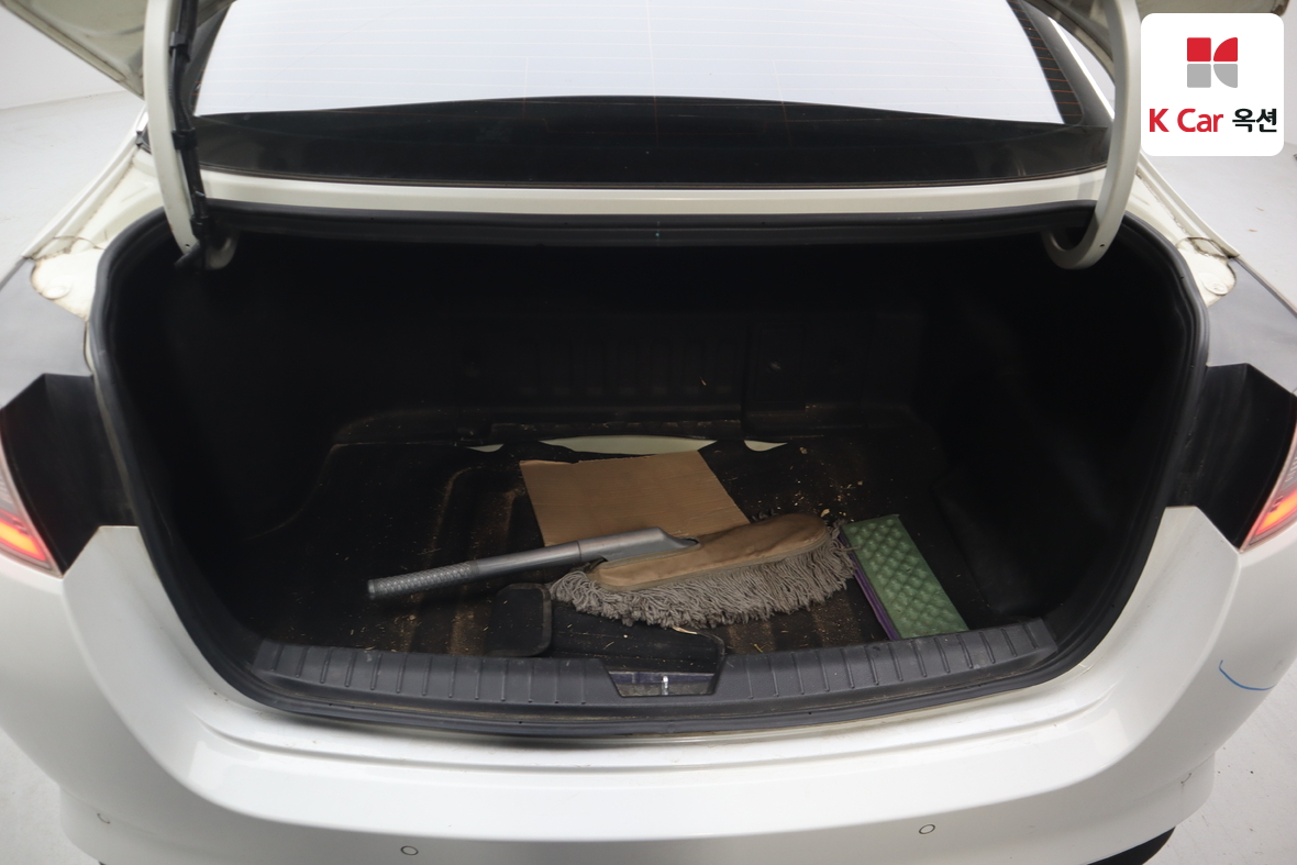 Kia K5 2015 - Image 23