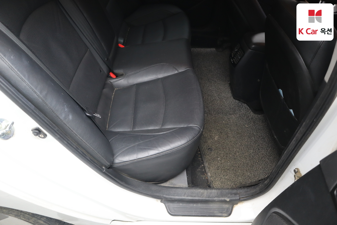 Kia K5 2015 - Image 25