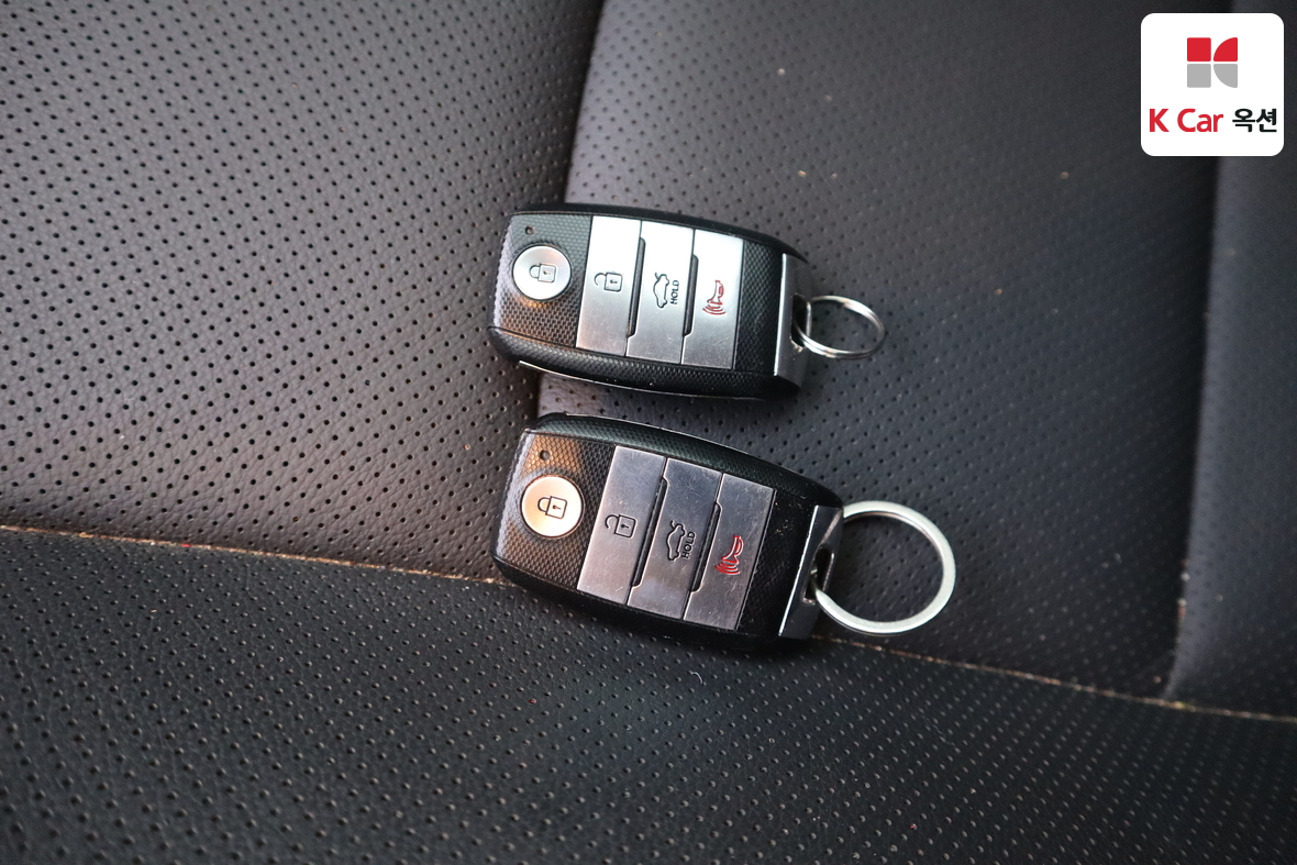 Kia K5 2015 - Image 16