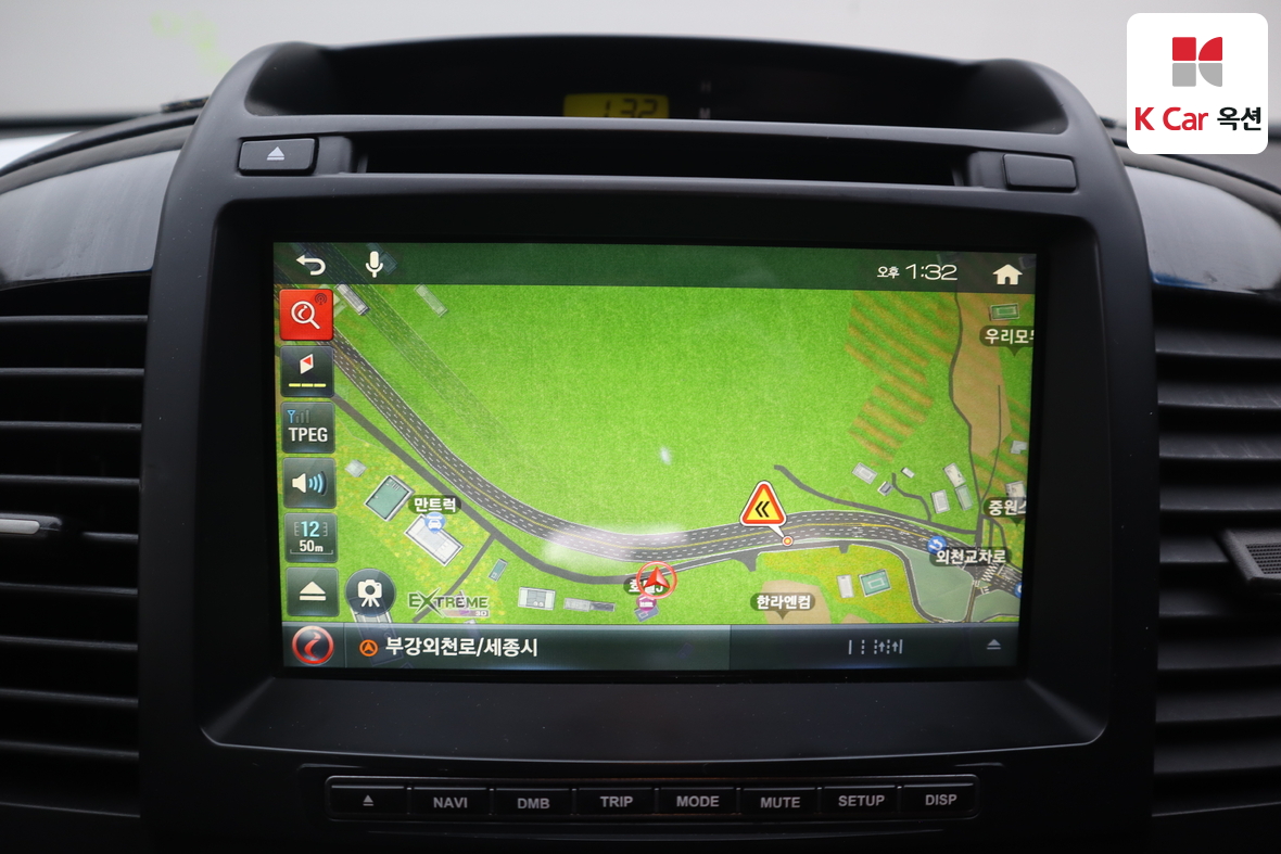 Kia Carnival 2012 - Image 14