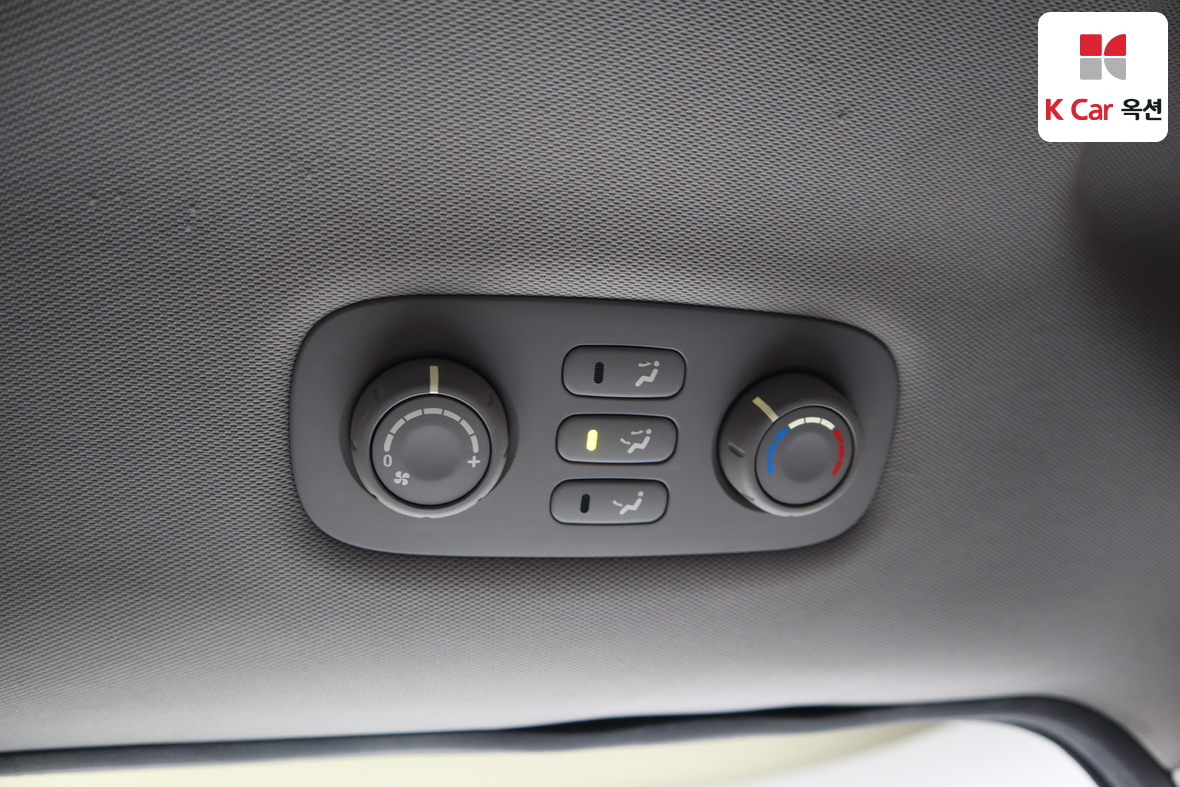 Kia Carnival 2012 - Image 22