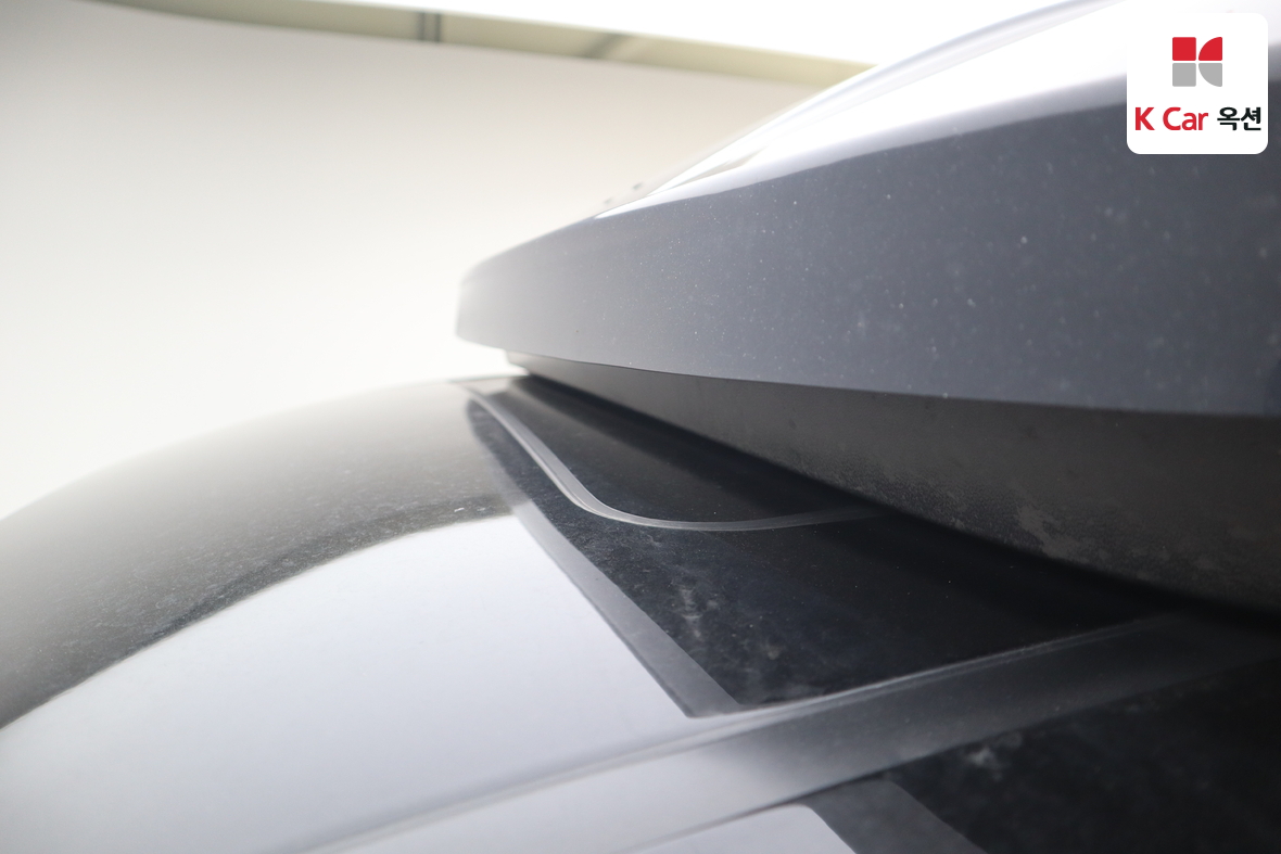 Kia Carnival 2012 - Image 25