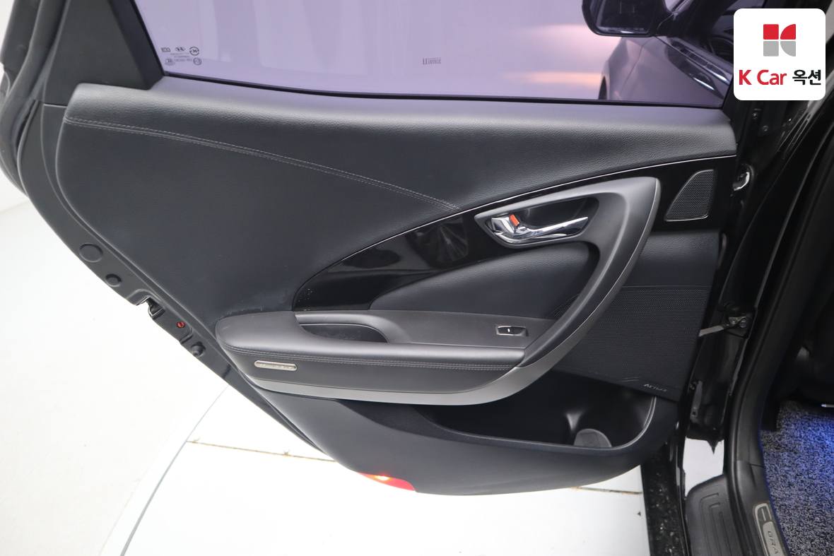 Hyundai AZERA 2014 - Image 21