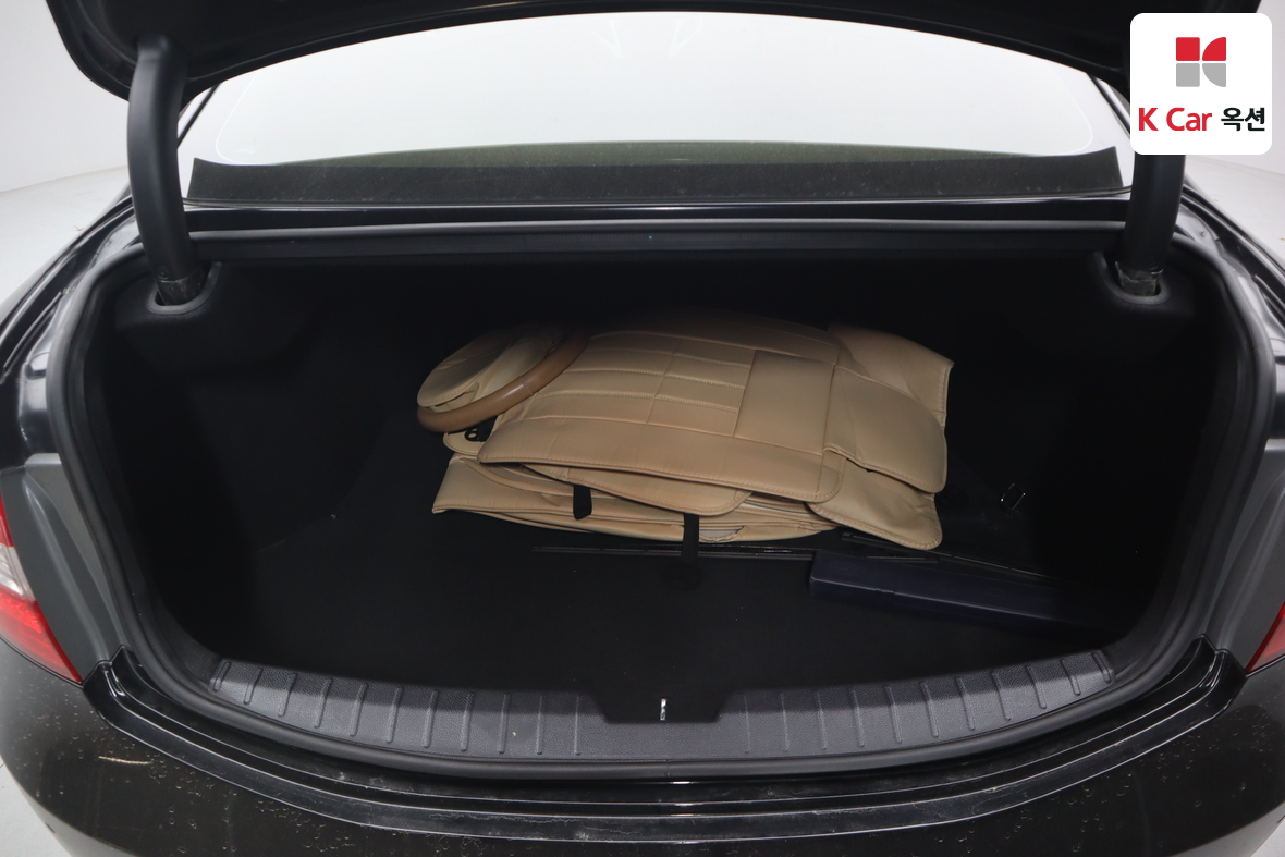 Hyundai AZERA 2014 - Image 27