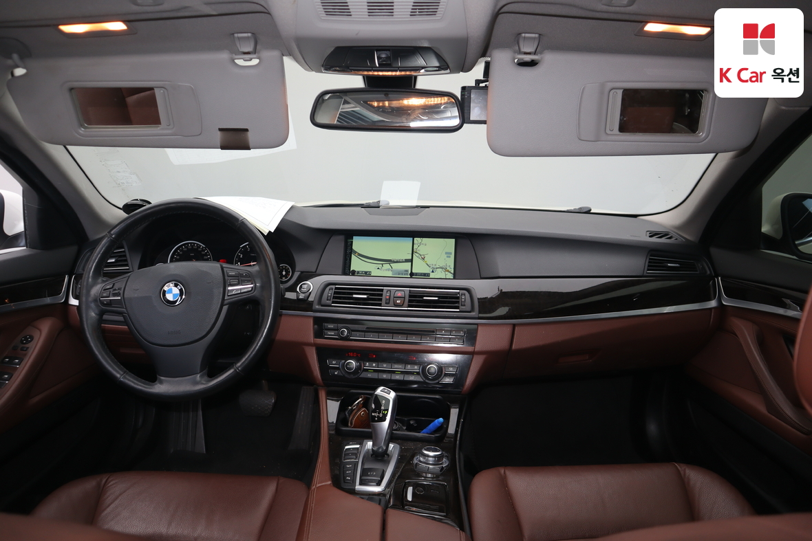 بي إم دبليو الفئة 5 2013 - صورة 3