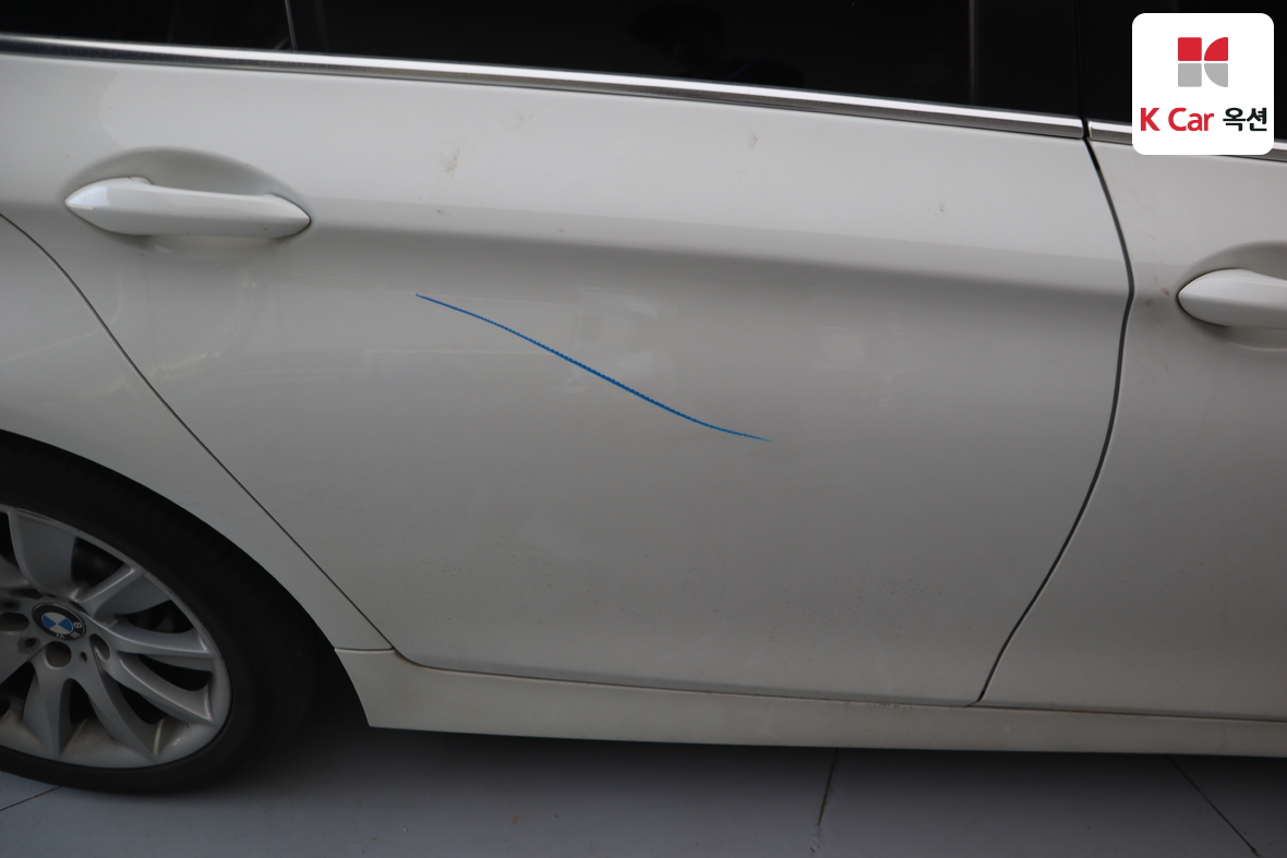 بي إم دبليو الفئة 5 2013 - صورة 40