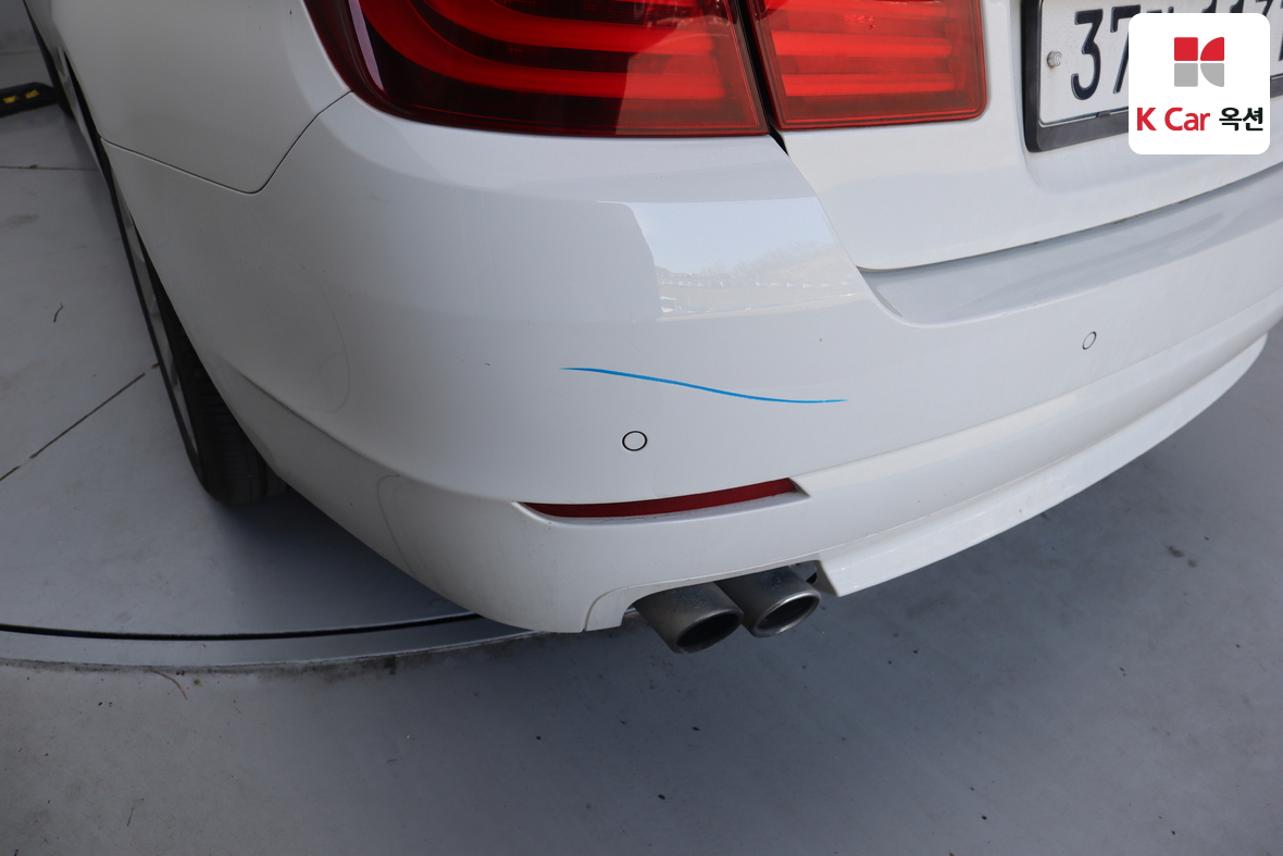 بي إم دبليو الفئة 5 2013 - صورة 45