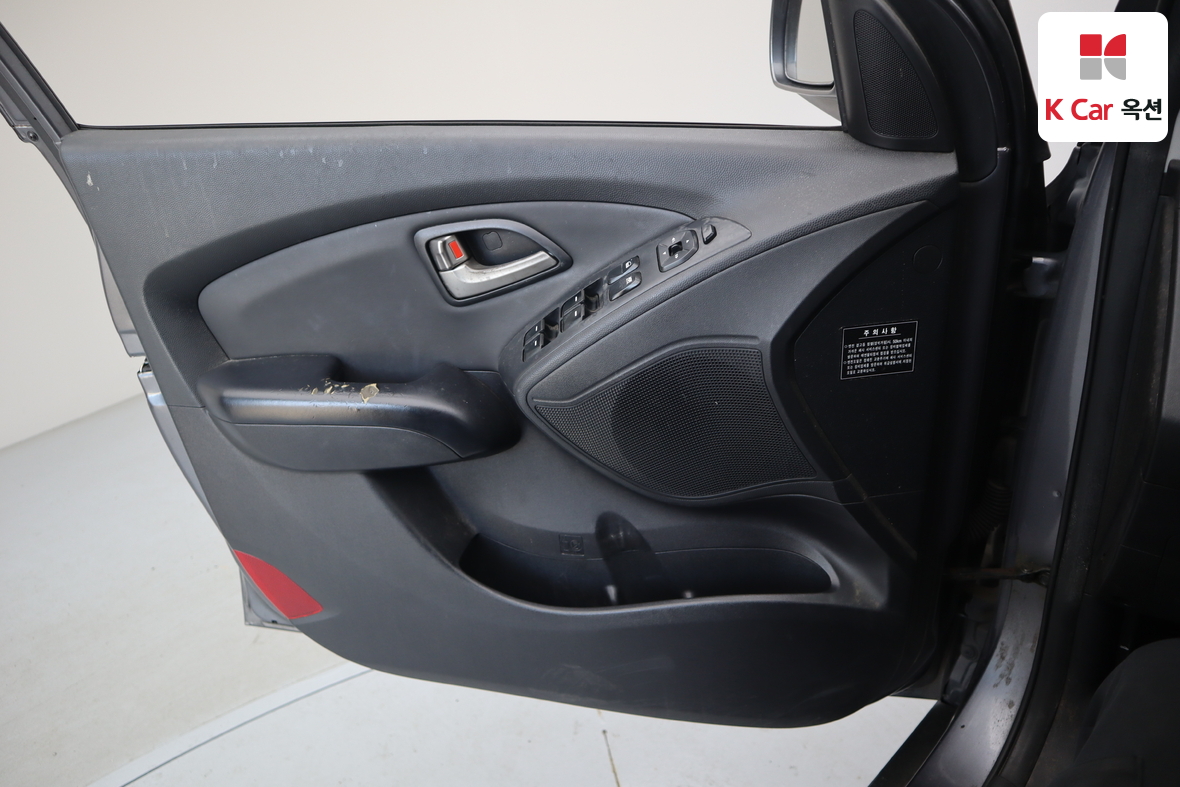 Hyundai Tucson 2010 - Image 8