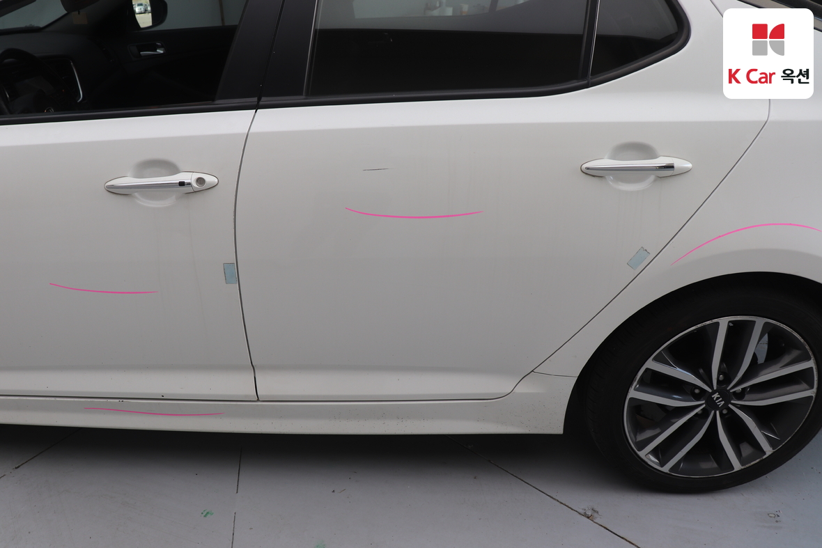 Kia K5 2014 - Image 34