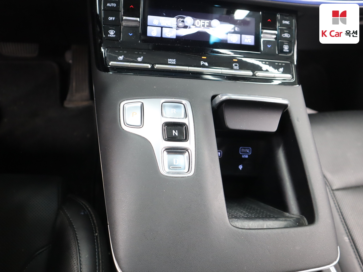 Hyundai Grandeur - 16