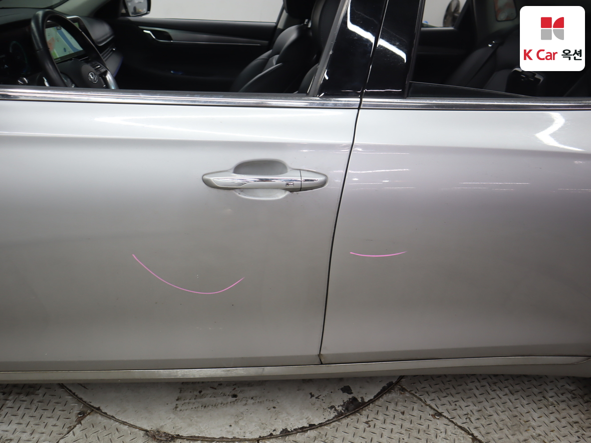 Hyundai Grandeur - 38