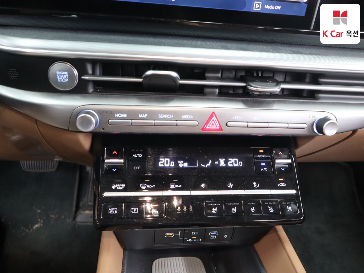Hyundai Grandeur - 15