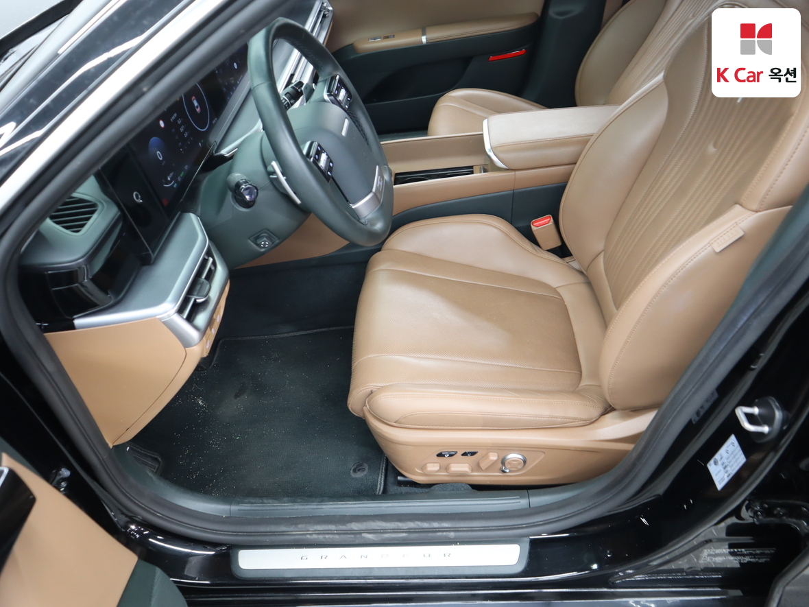 Hyundai Grandeur - 18