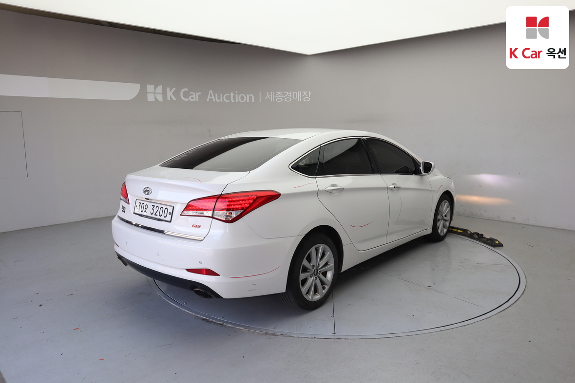 هيونداي آي 40 2014 - صورة 2