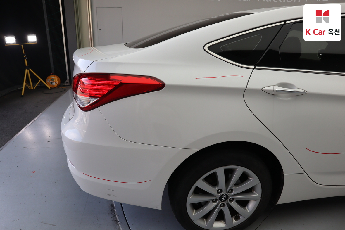 هيونداي آي 40 2014 - صورة 38