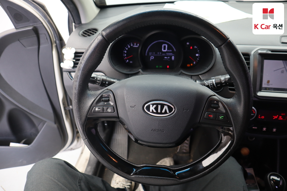 Kia Morning 2012 - Image 10