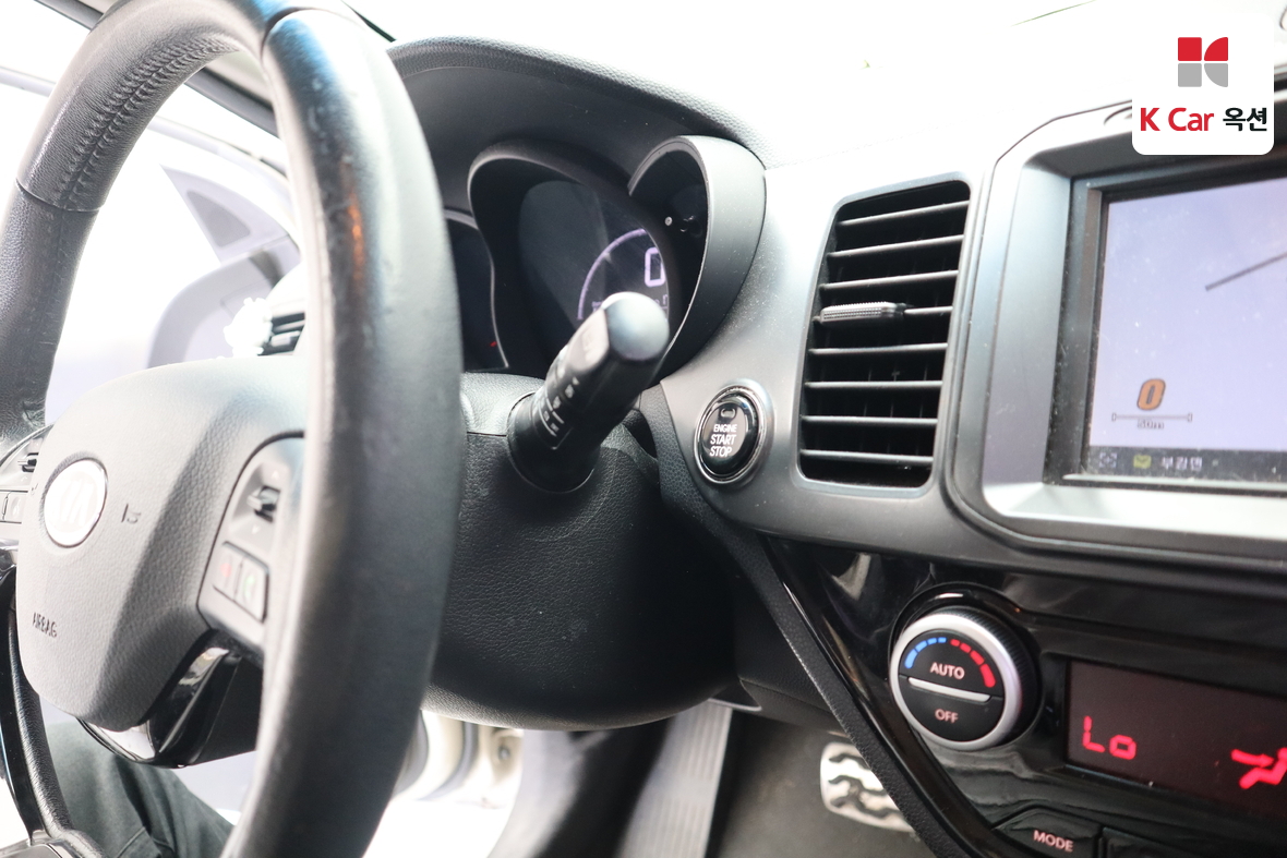 Kia Morning 2012 - Image 11