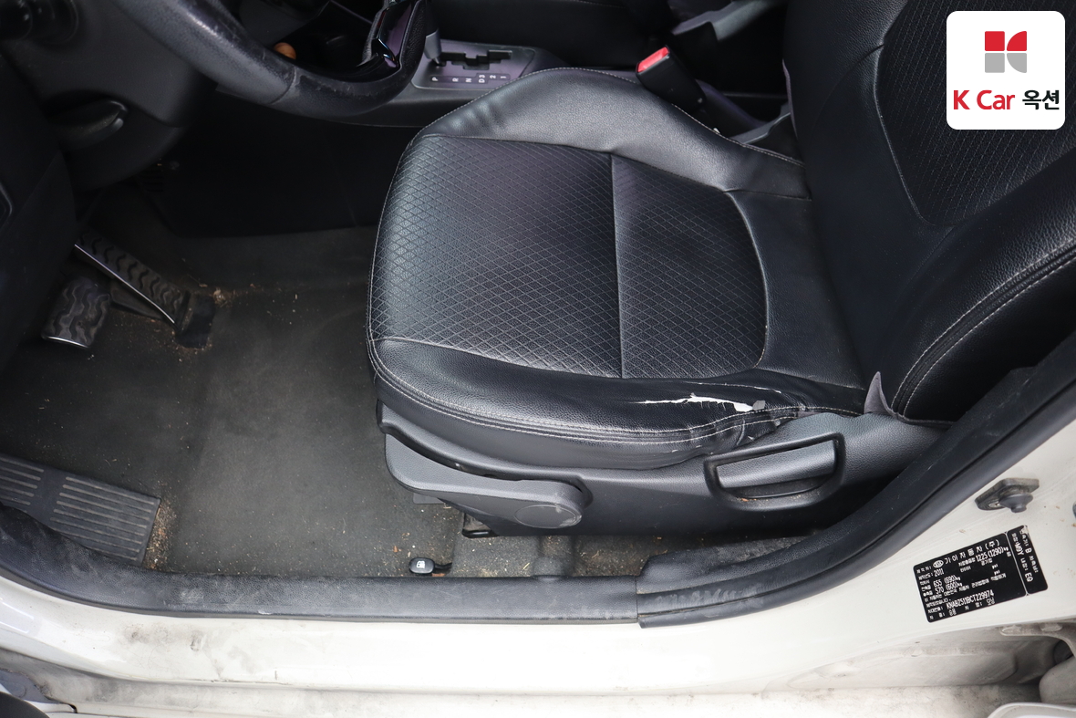 Kia Morning 2012 - Image 19