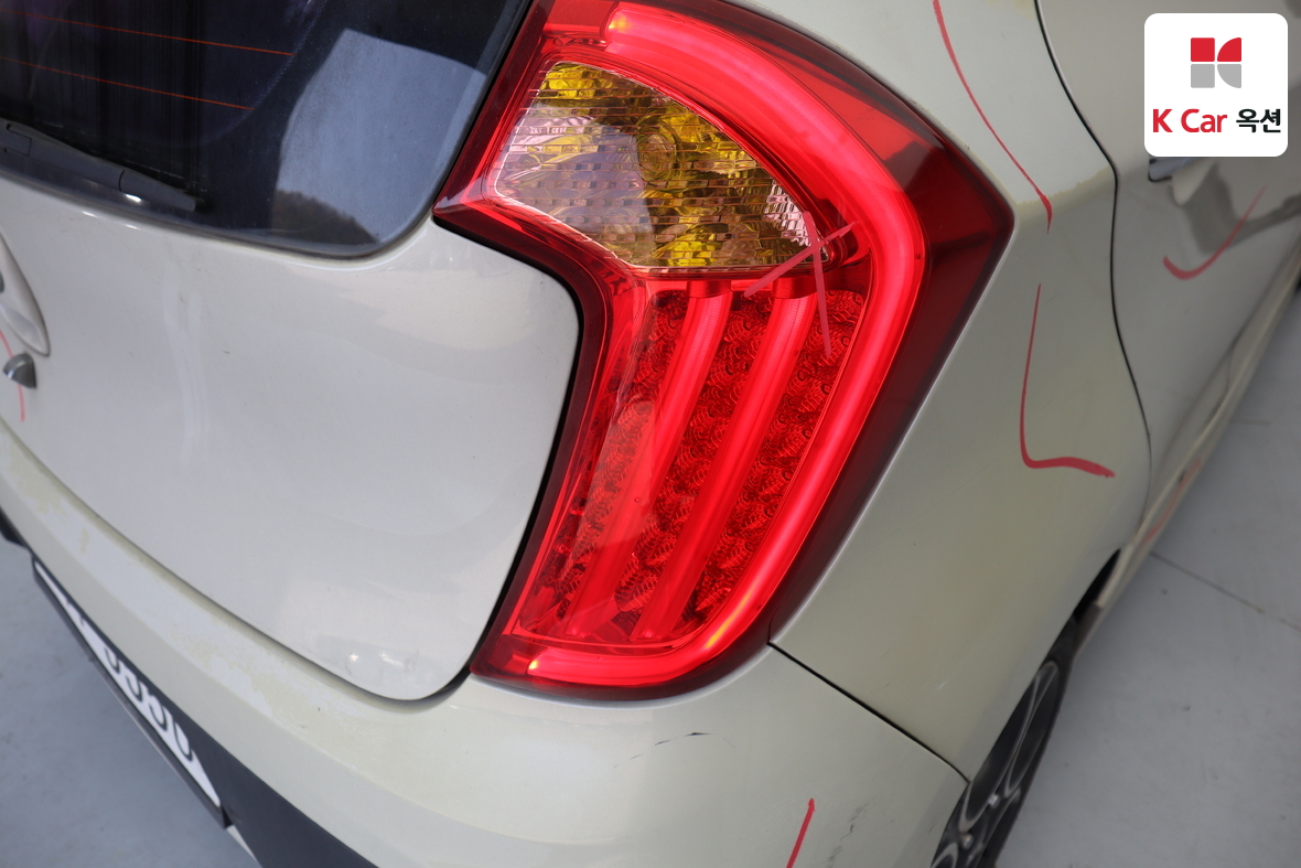 Kia Morning 2012 - Image 45