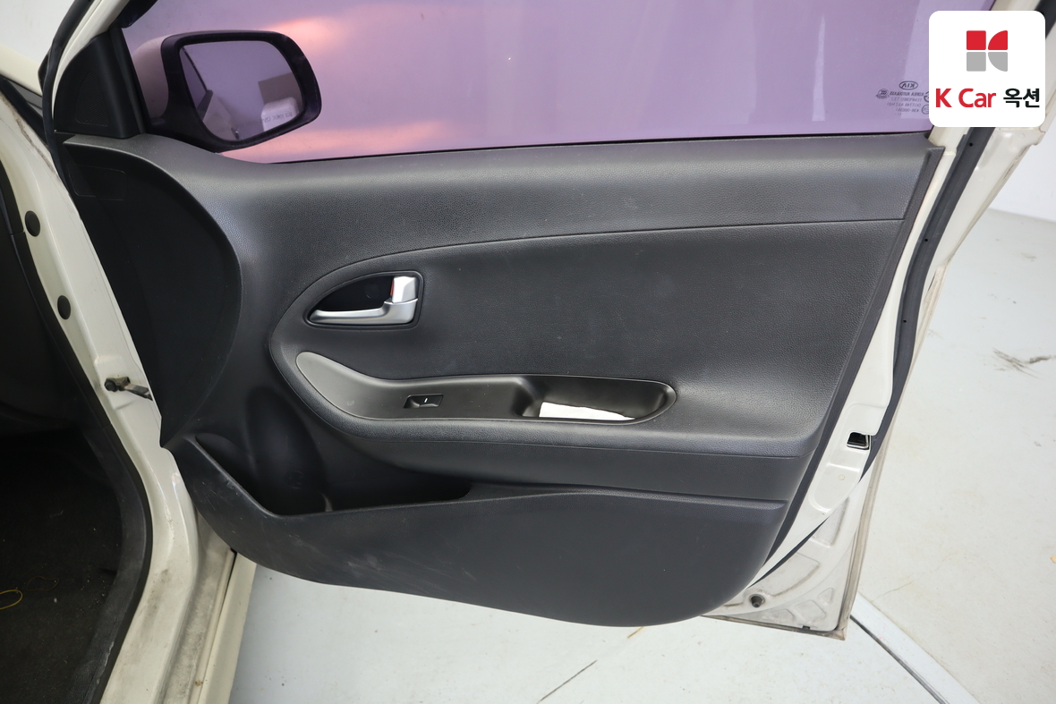 Kia Morning 2012 - Image 29